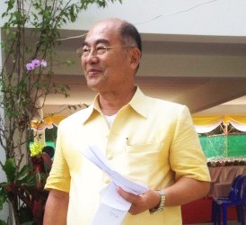 ดีเจ เจี้ยว (หนุ่มโสด)